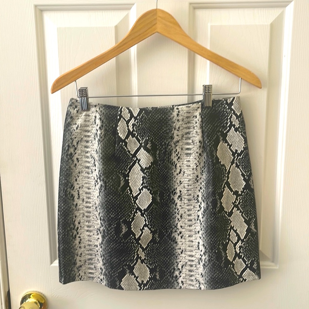 Short snakeskin skirt - never worn!